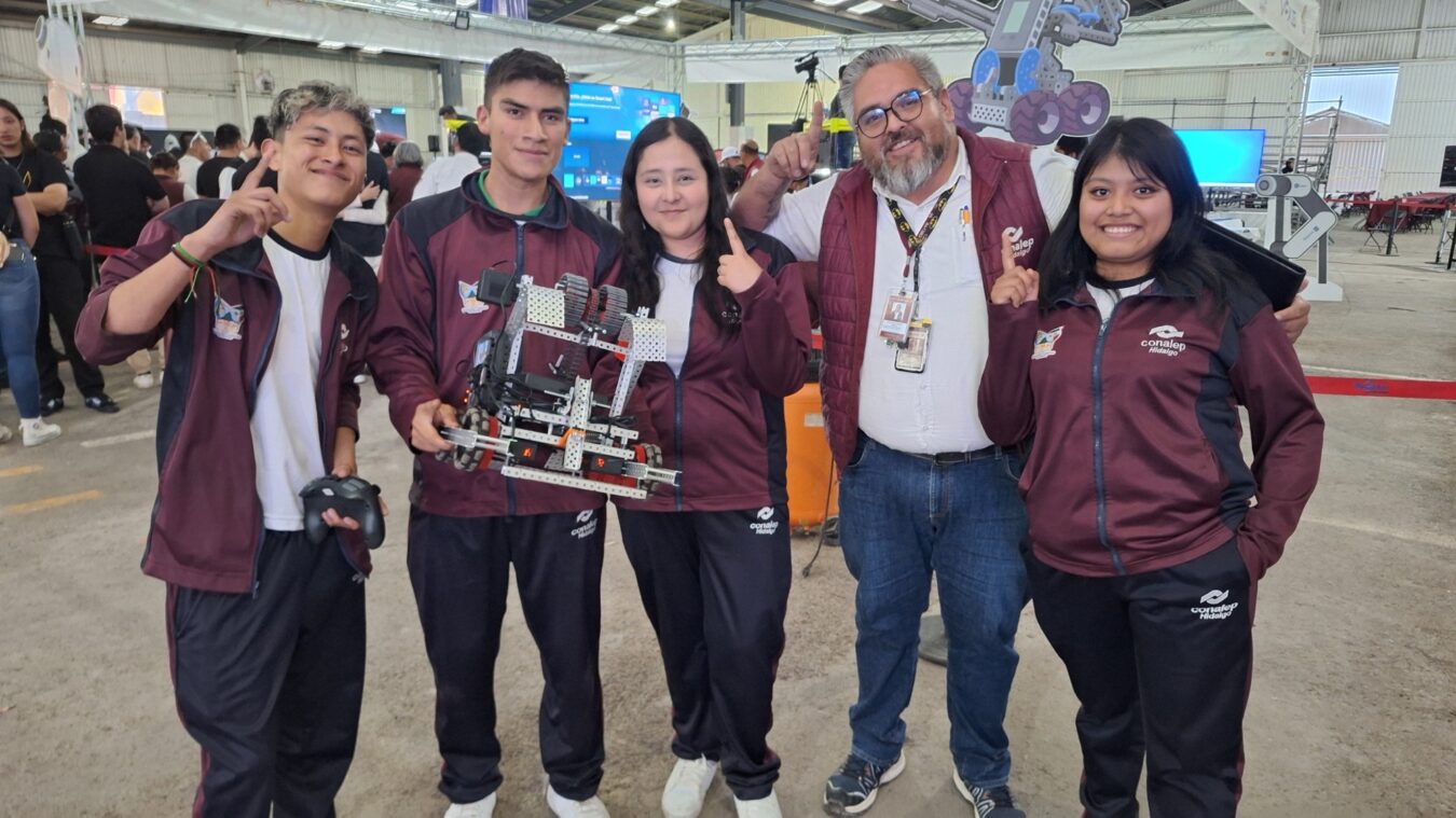 Hidalguenses participarán en Torneo Mundial de Campeones de Robótica 