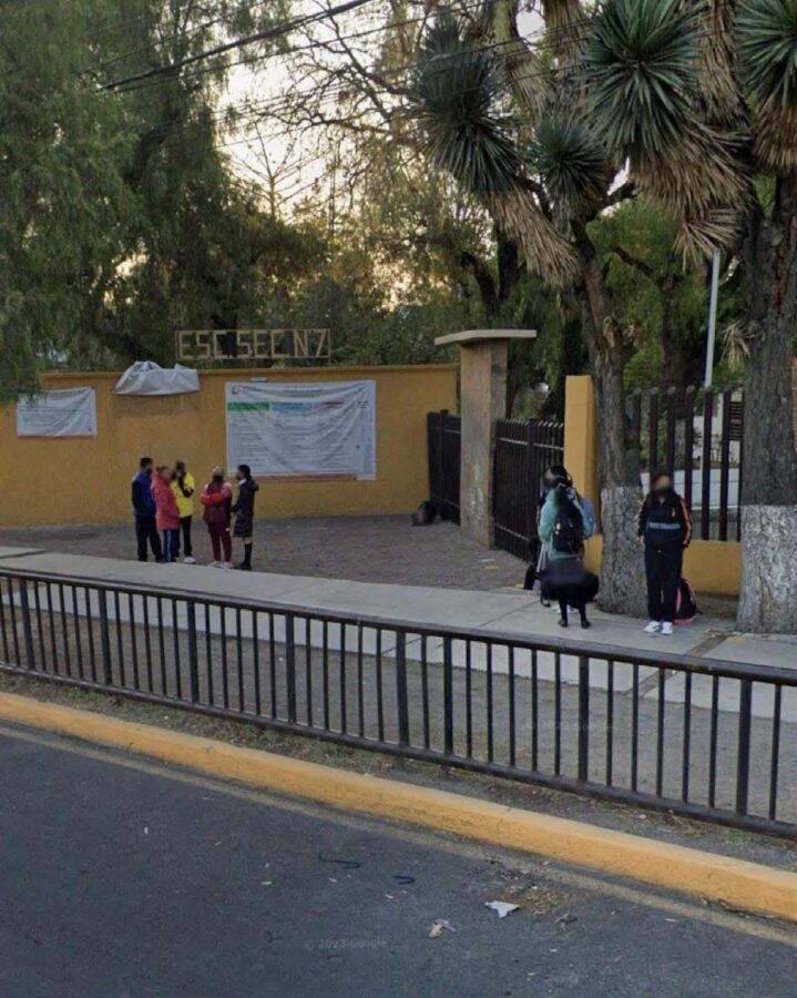 Estudiante de secundaria presuntamente se suicida en su escuela 