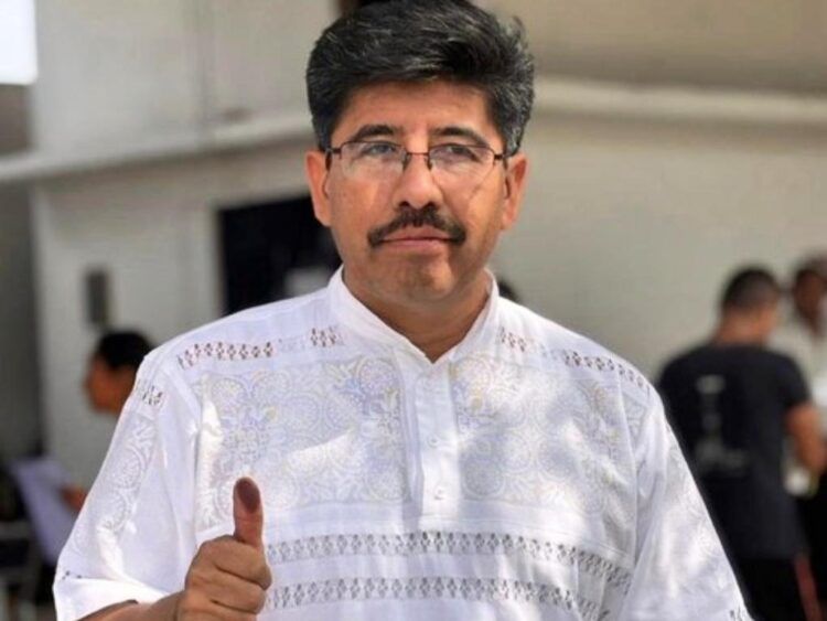 Próximo presidente de la SCJN falseó información ante el INE.