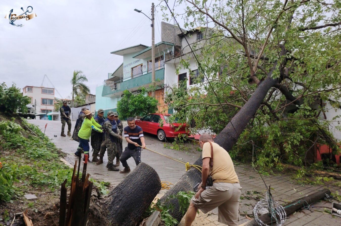 Reconocimiento a las Fuerzas Armadas por labor ante huracán Erick