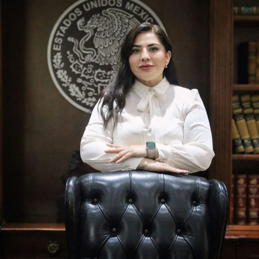 Congreso de Hidalgo aprueba licencia indefinida a Alhely Medina.