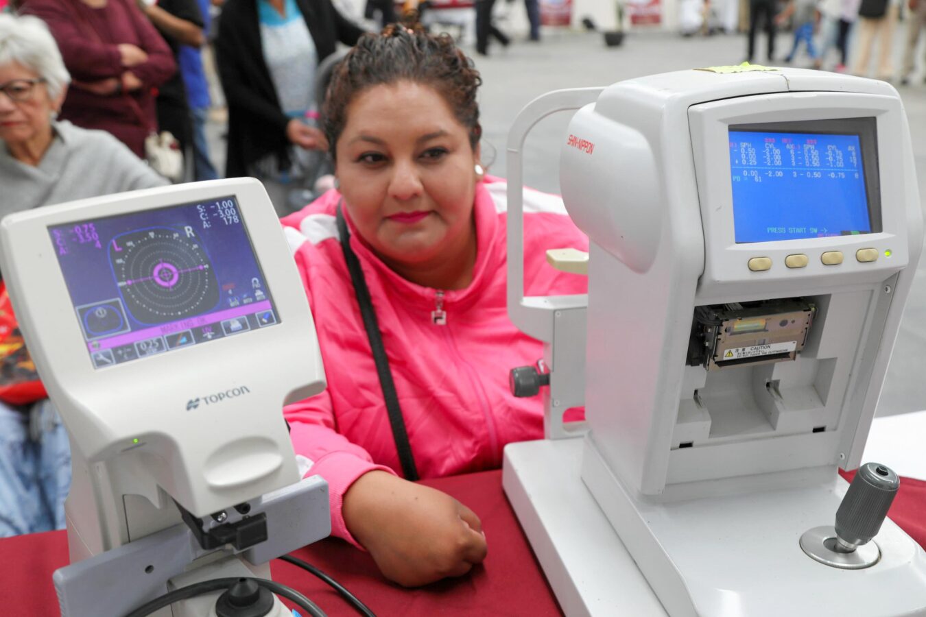 Acercan servicios gratuitos de salud a la colonia Santa Julia con Feria Municipal