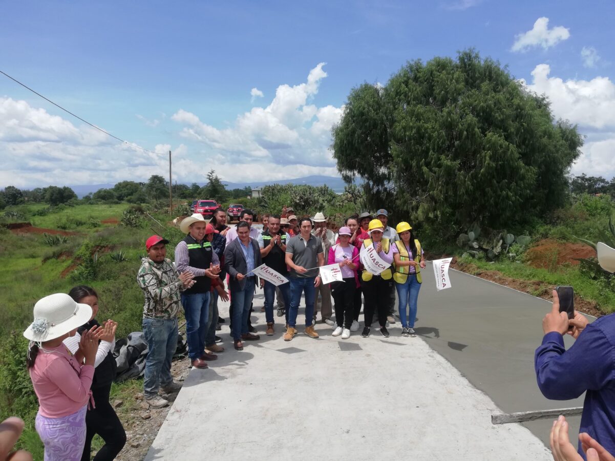 Inician trabajos de pavimentación en San Pablo Ojo de Agua