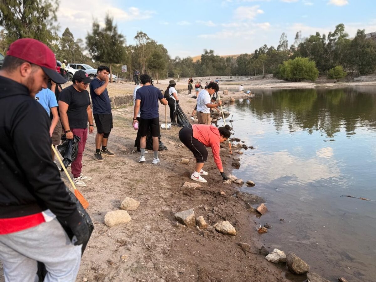 Se suman casi 14 mil personas a jornadas de limpieza y restauración de ríos en México
