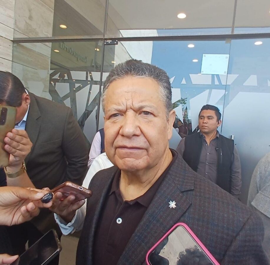 Renuncian a líder sindical interino del Ejecutivo.
