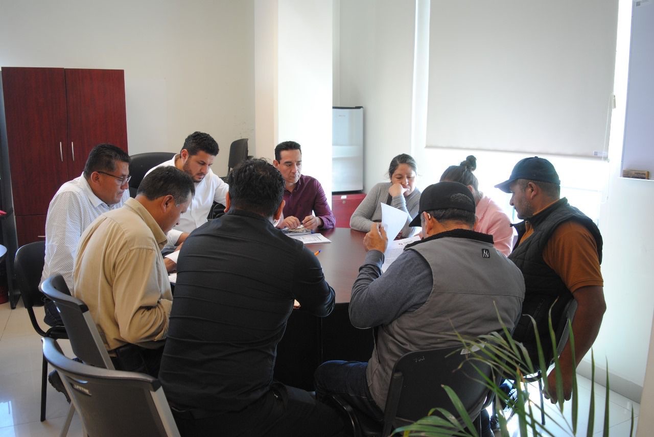 Firma CAAMT convenio de donación de pozo