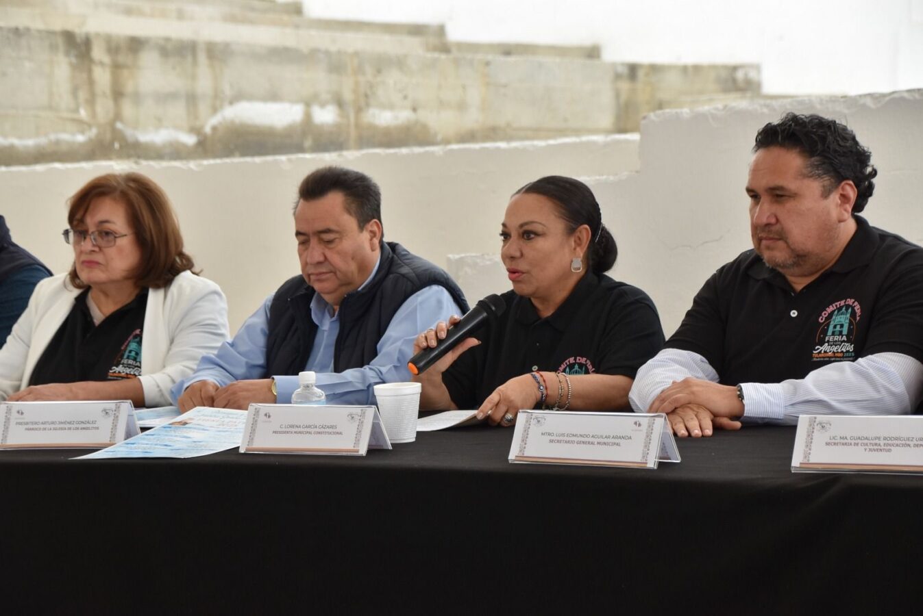 Renuncia la presidenta e integrantes del Comité de la Feria de Los Angelitos