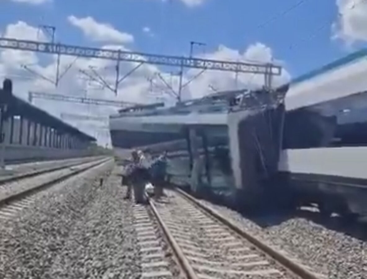 Niega Gobierno de México descarrilamiento del Tren Maya 