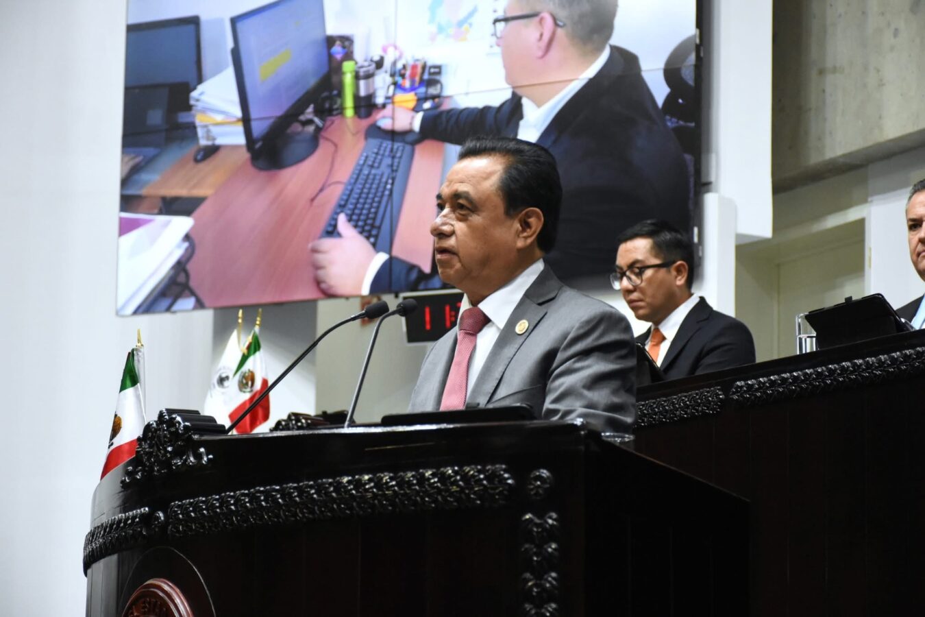 Rinde informe la Junta de Gobierno del Congreso estatal.