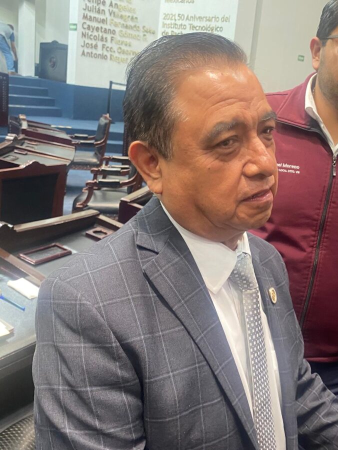 Proponen crear procuradurías del menor en los 84 municipios.