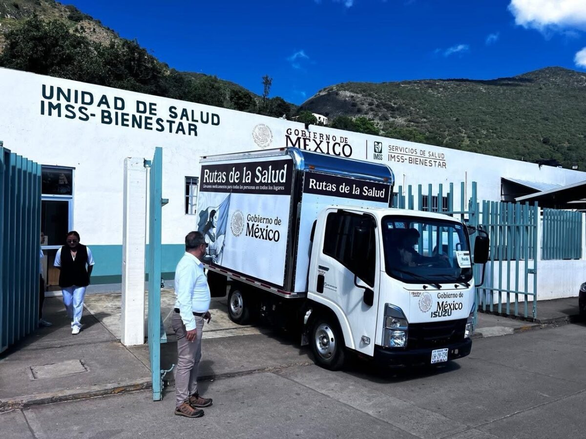 Rutas de la Salud llevan medicamentos a todas las unidades IMSS Bienestar