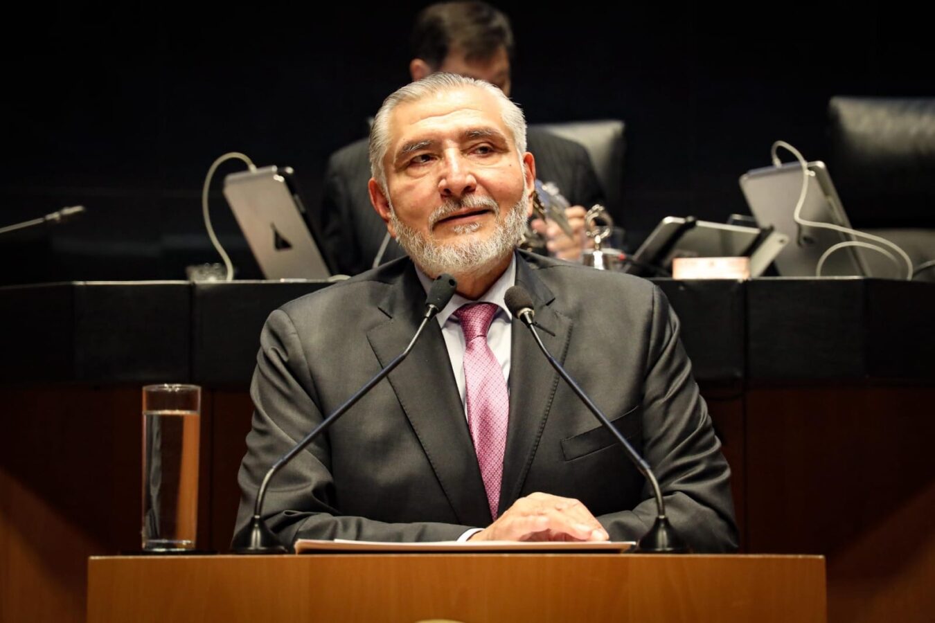 Presiona Adán Augusto para “bajar” posicionamiento del Sistema Nacional Anticorrupción 