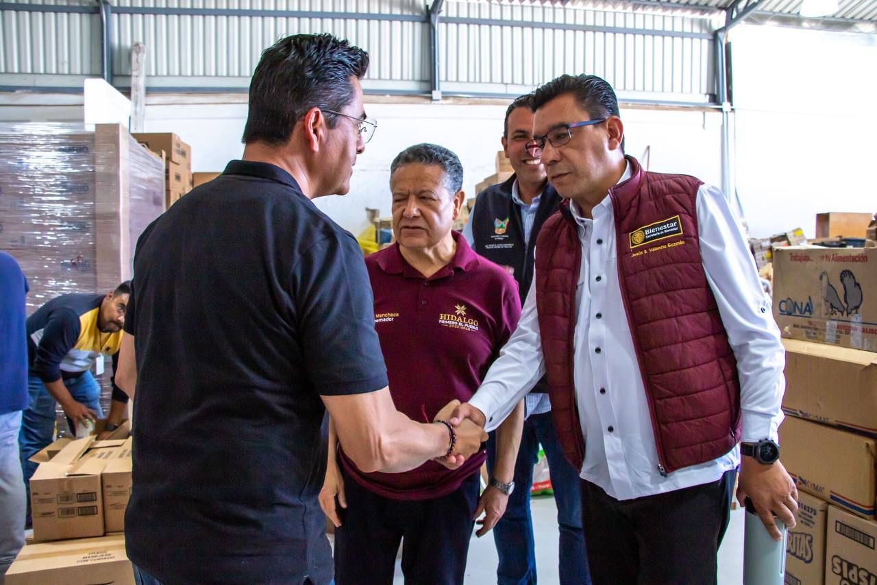 Entregan apoyos para damnificados donados por Mineral de la Reforma