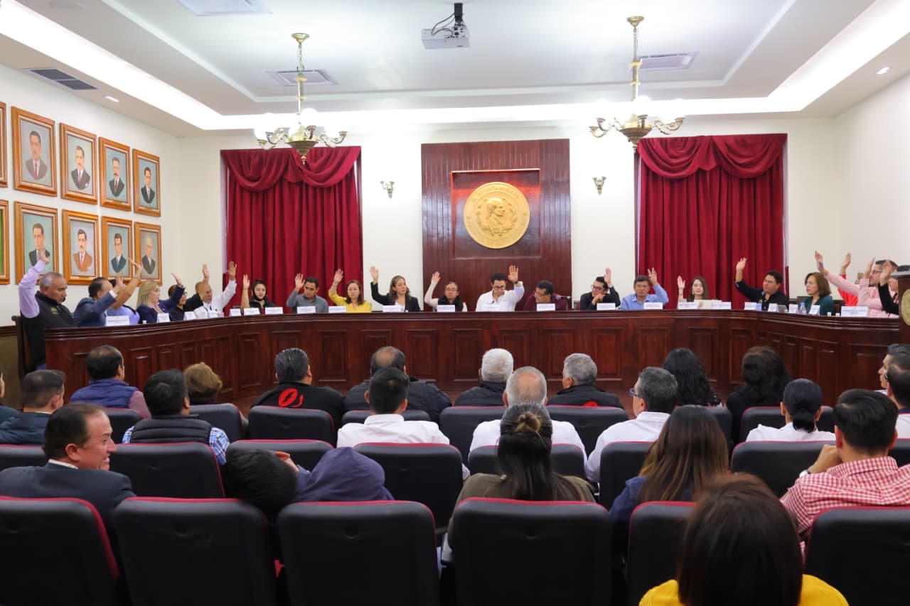 Aprueba Cabildo de Pachuca reforma a la Ley de Adquisiciones.