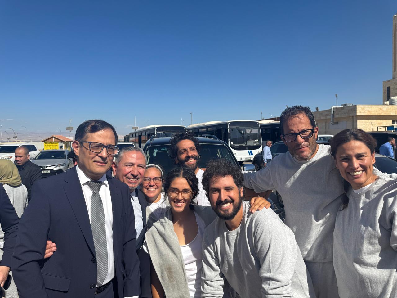 Rescata gobierno federal a mexicanos retenidos en Israel.