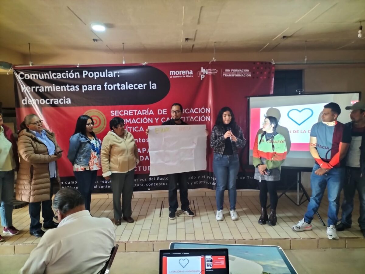 Realiza Morena Hidalgo curso a militantes de Apan