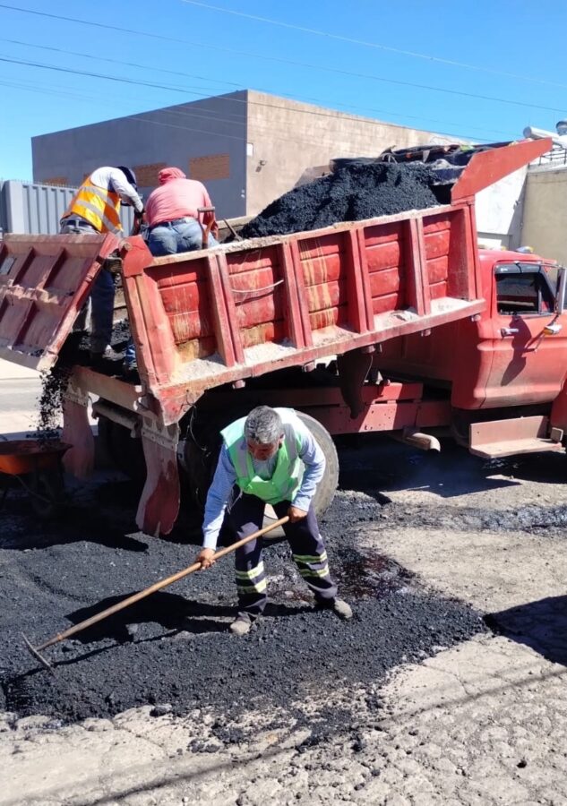 Inicia gobierno de Tulancingo acciones de bacheo en tramos importantes de la ciudad