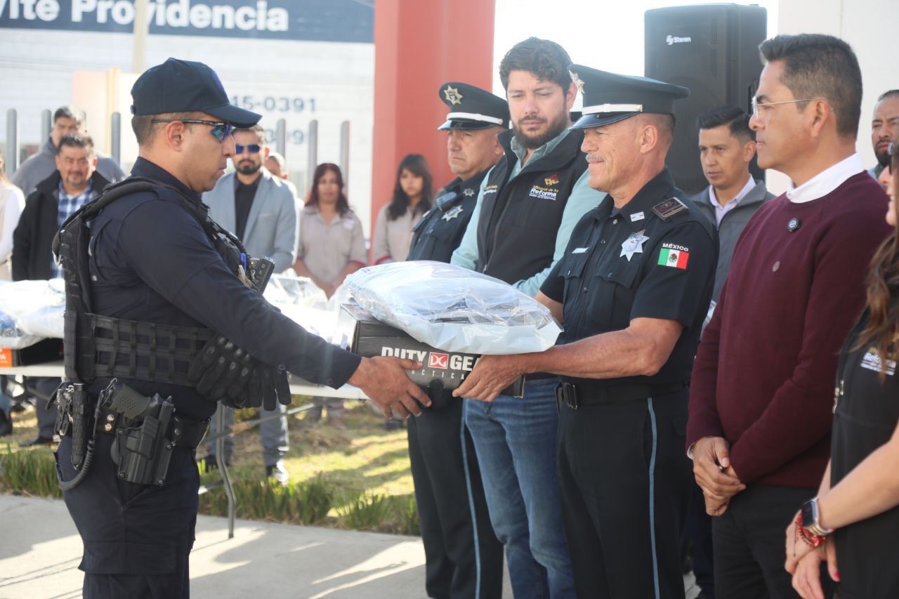 Fortalecer trabajo institucional de la policía de Mineral de la Reforma, de alta prioridad para Eduardo Medécigo