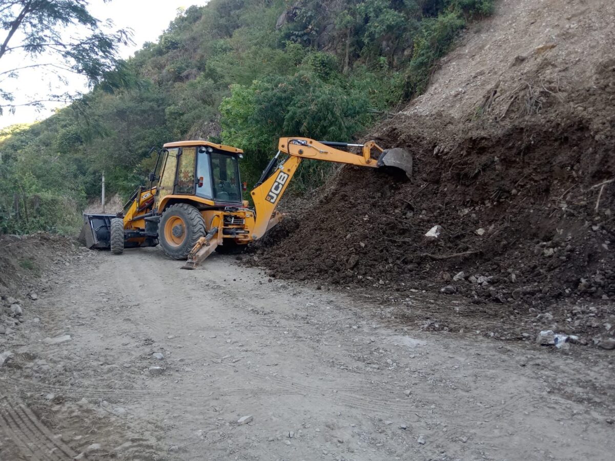 Hidalgo restablece comunicación en 95% de comunidades afectadas: Menchaca