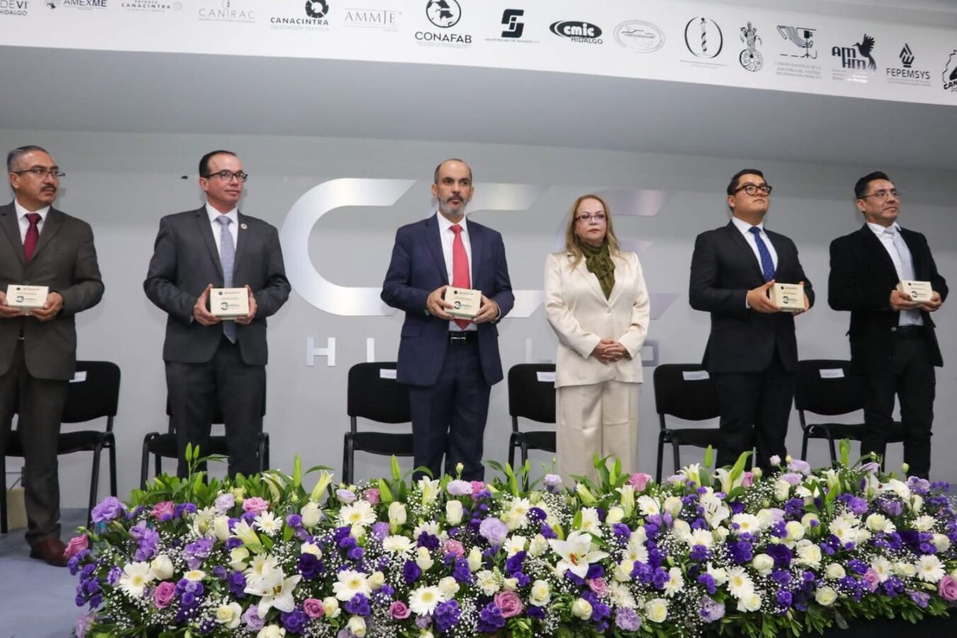 Fiscalía Anticorrupción recupera 50 millones de pesos.