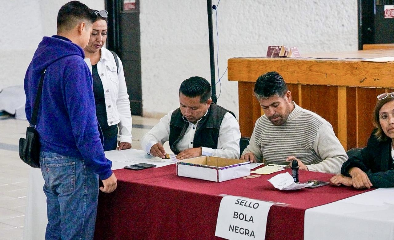 Llaman a jóvenes de Mineral de la Reforma a cumplir con el Servicio Militar Nacional