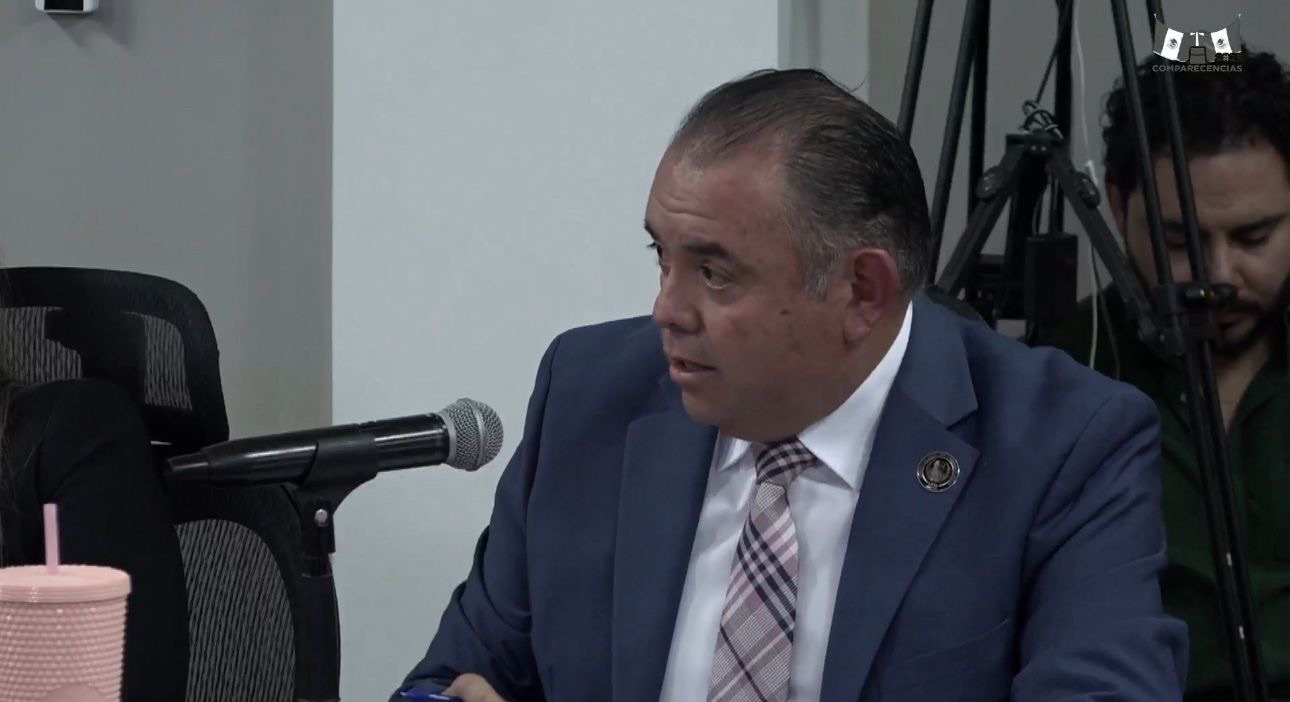 Acusa diputado al contralor Álvaro Bardales de “soberbio”, por señalar dobleteo de plazas