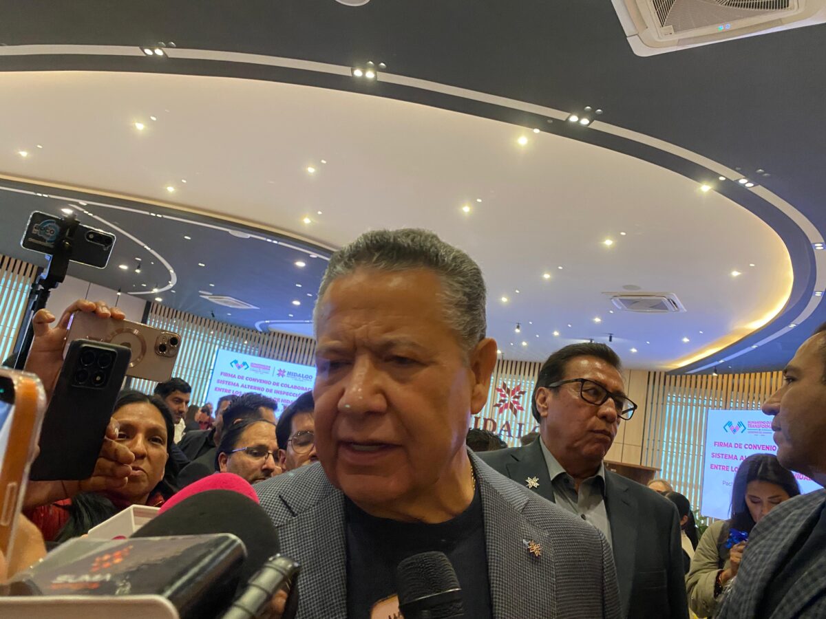 Renovará gobierno el sistema Tuzobús; Menchaca niega conflicto de interés