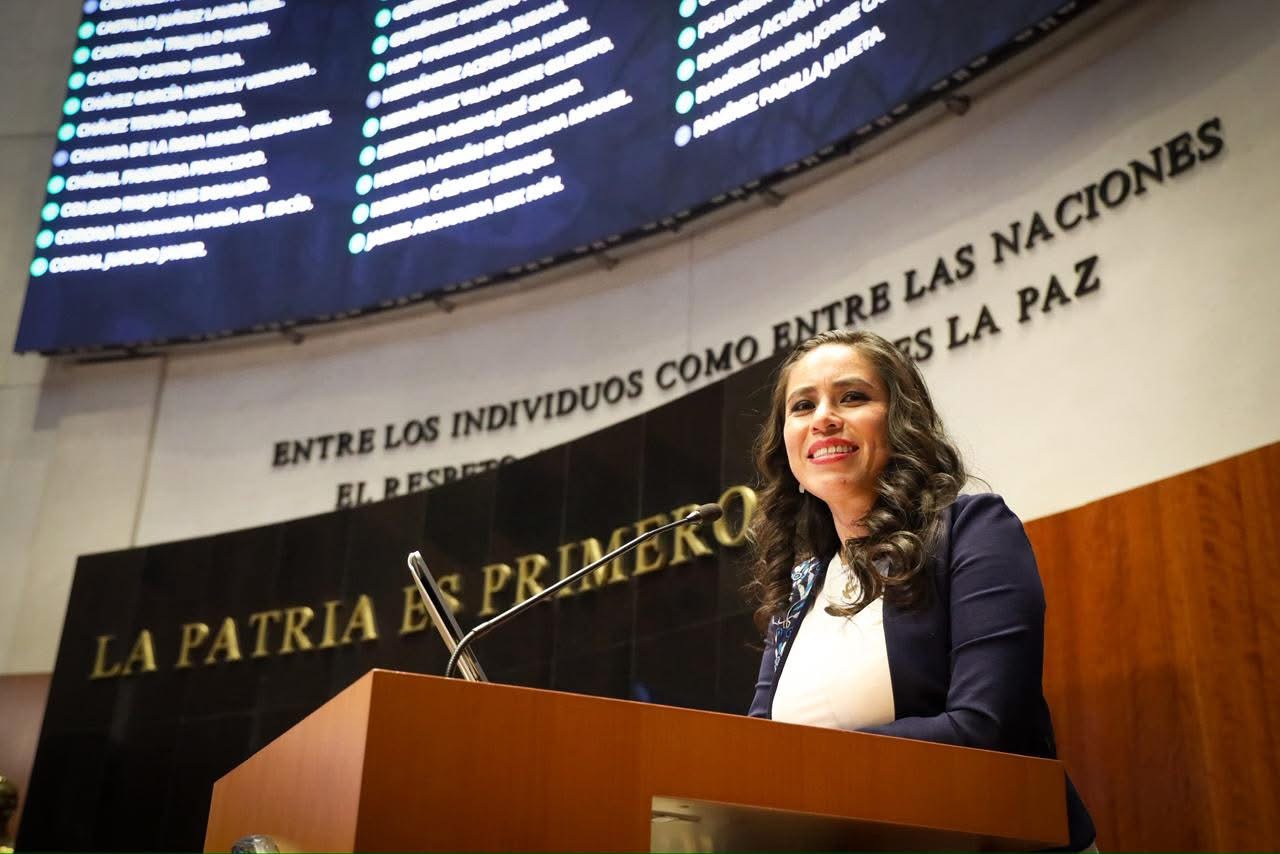 Denuncia Simey Olvera violencia política y descalificaciones sin sustento