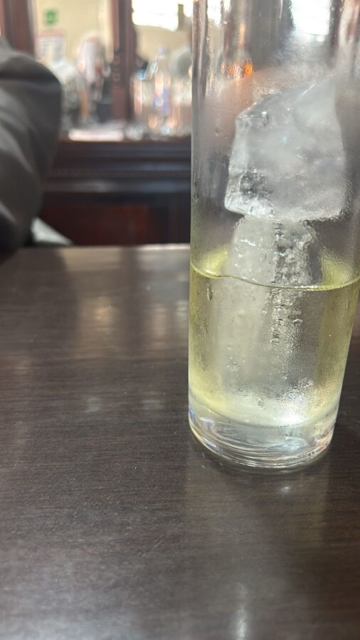 SAT exhorta a verificar la autenticidad de bebidas alcohólicas.