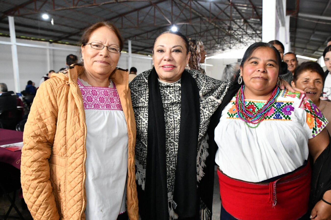 Atiende Gobierno de Tulancingo a pueblos indígenas