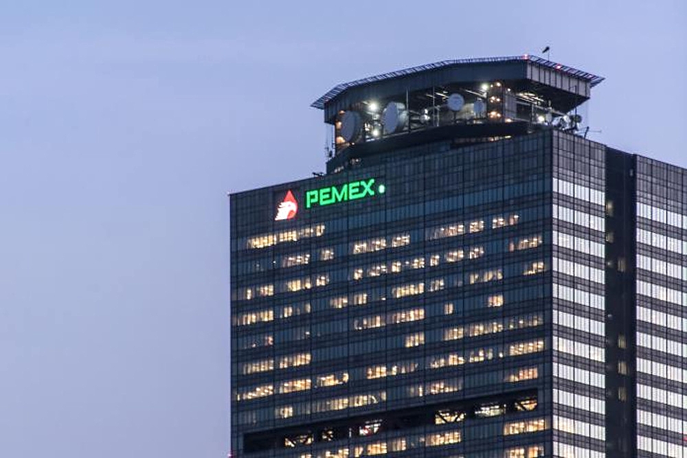 Alerta Pemex sobre fraudes con inversiones y venta de plazas