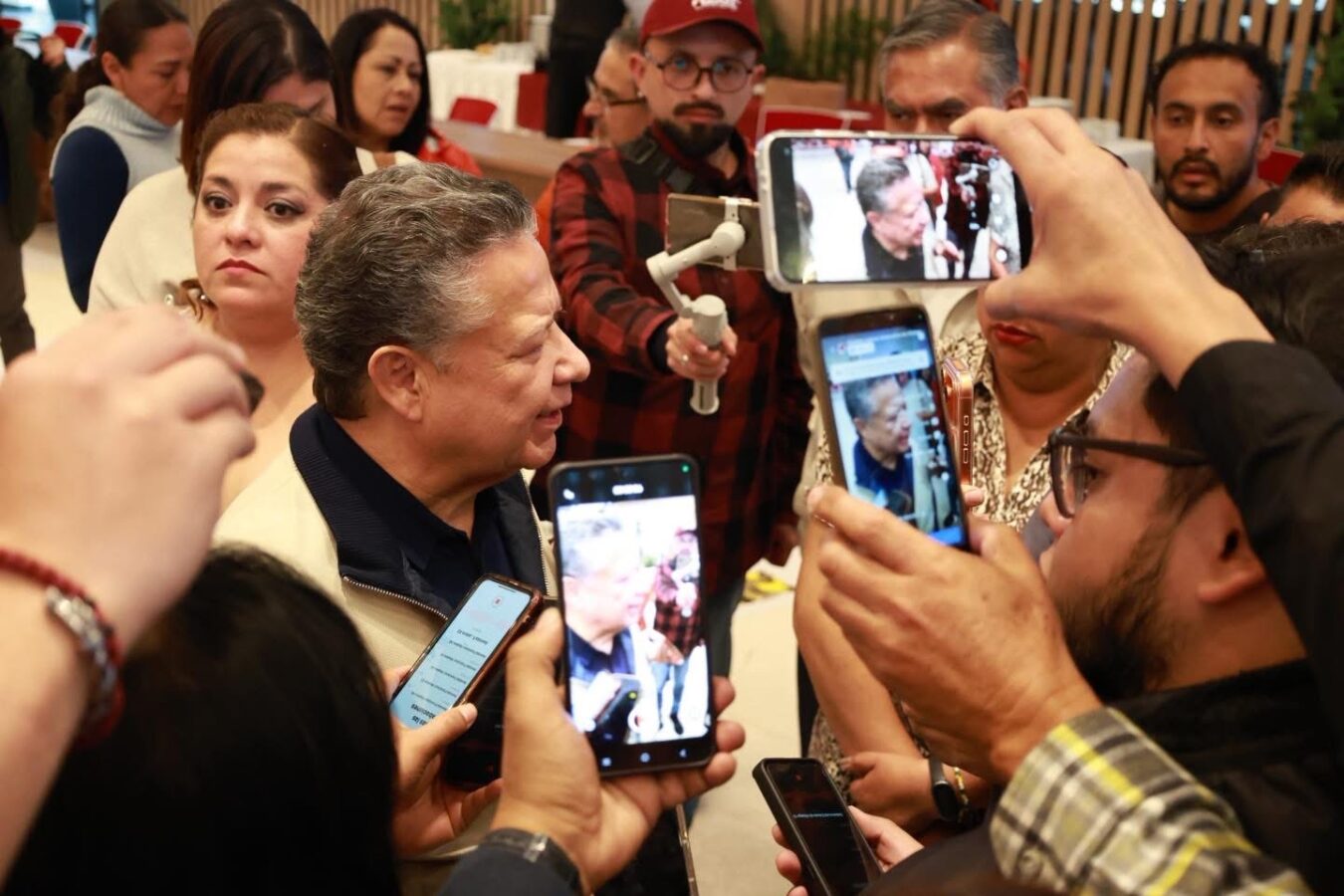 Hasta 10 mil mdp para reconstrucción por lluvias: Menchaca. 