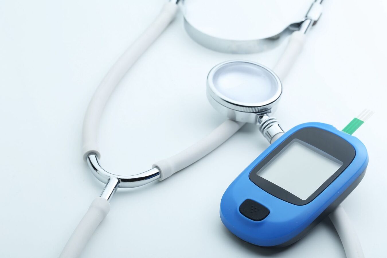 Diabetes mellitus se puede prevenir: Kershenobich