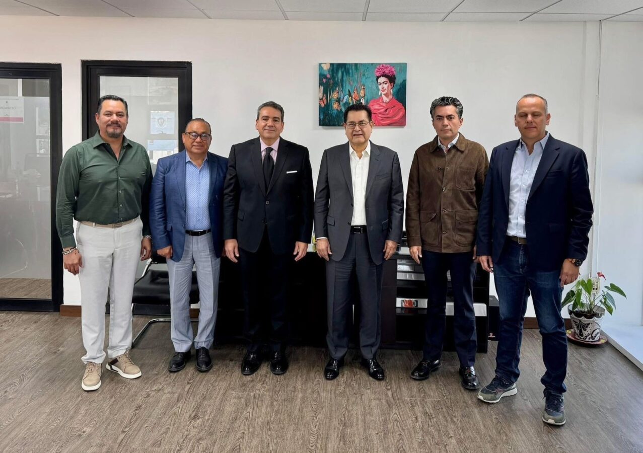 Recibe Secretario de Gobierno a “personalidades con identificación social”