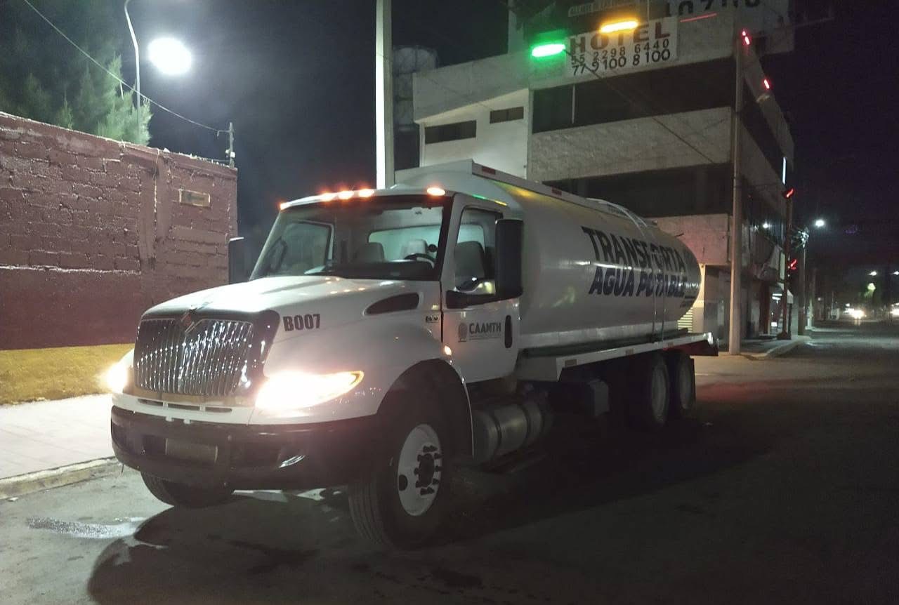 Alerta en Tizayuca por sustancia desconocida en un canal.