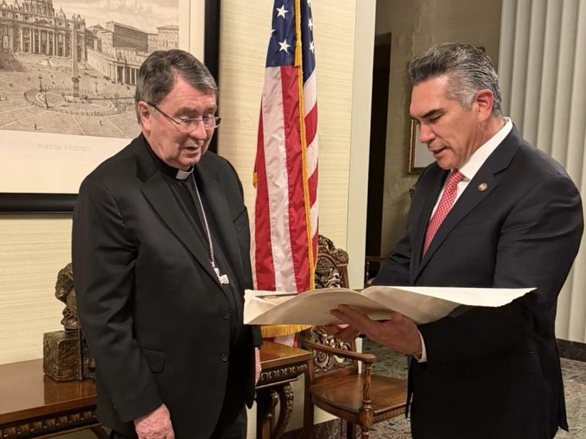 “Alito” Moreno encabeza percepción de preparación para gobernar México: Polls MX