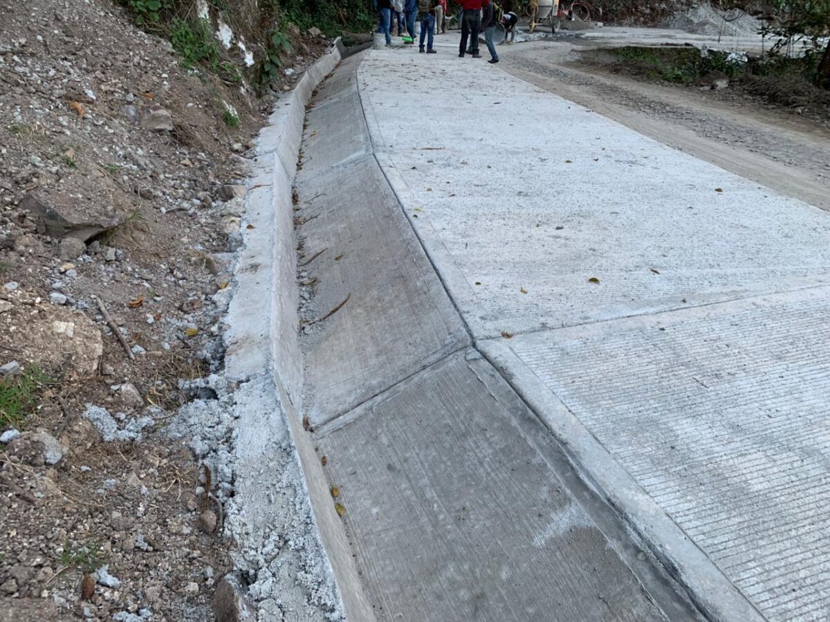 Inversión histórica transforma la movilidad en Lolotla