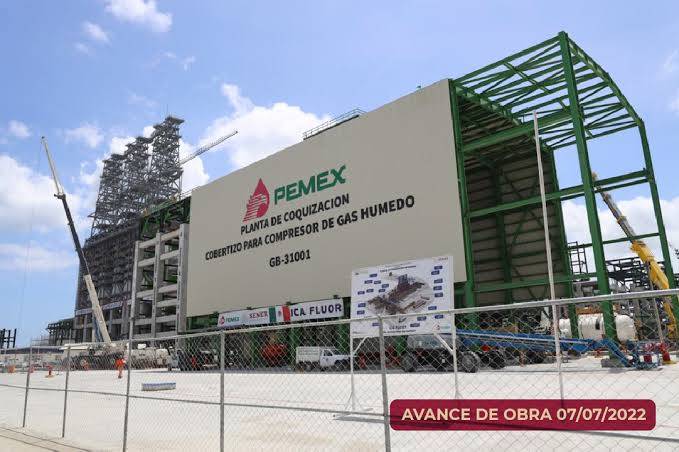 FGR investiga incendio al interior de refinería en Tabasco