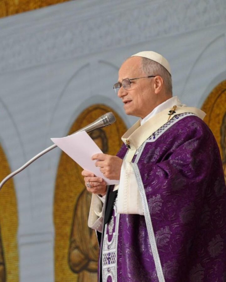 Cristianos en Oriente Medio enfrentan restricciones en Semana Santa, lamenta el Papa León XIV
