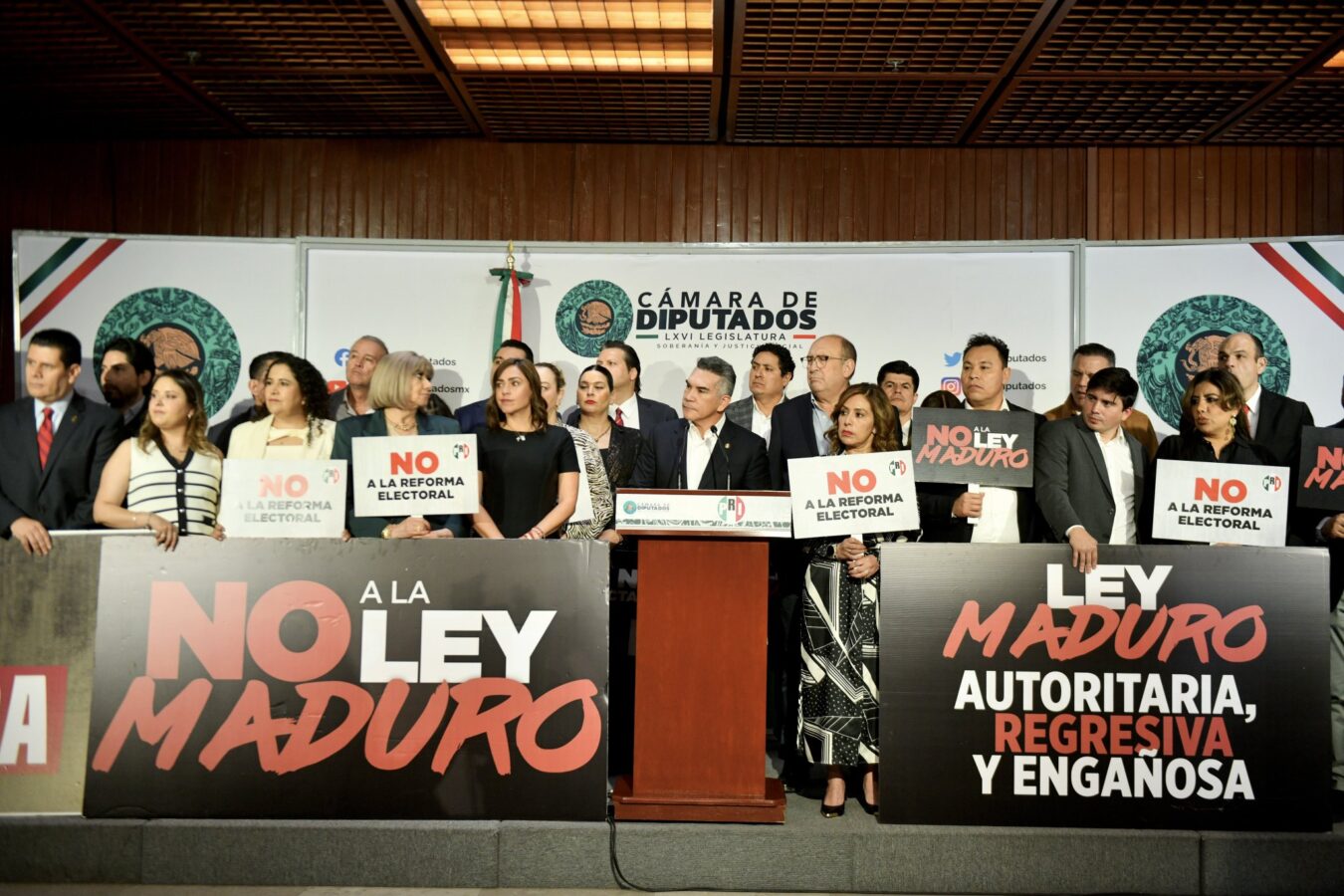 PRI votará contra reforma electoral; Alejandro Moreno la llama “Ley Maduro”