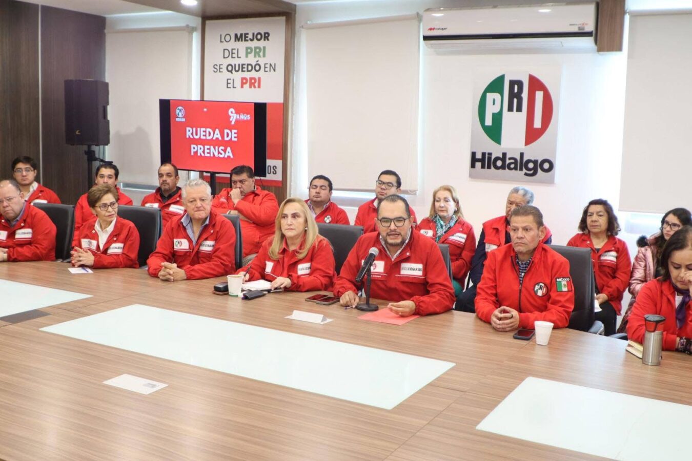 Anticipa PRI Hidalgo voto en contra del “Plan B”; llaman a frenar cambios en congresos locales.