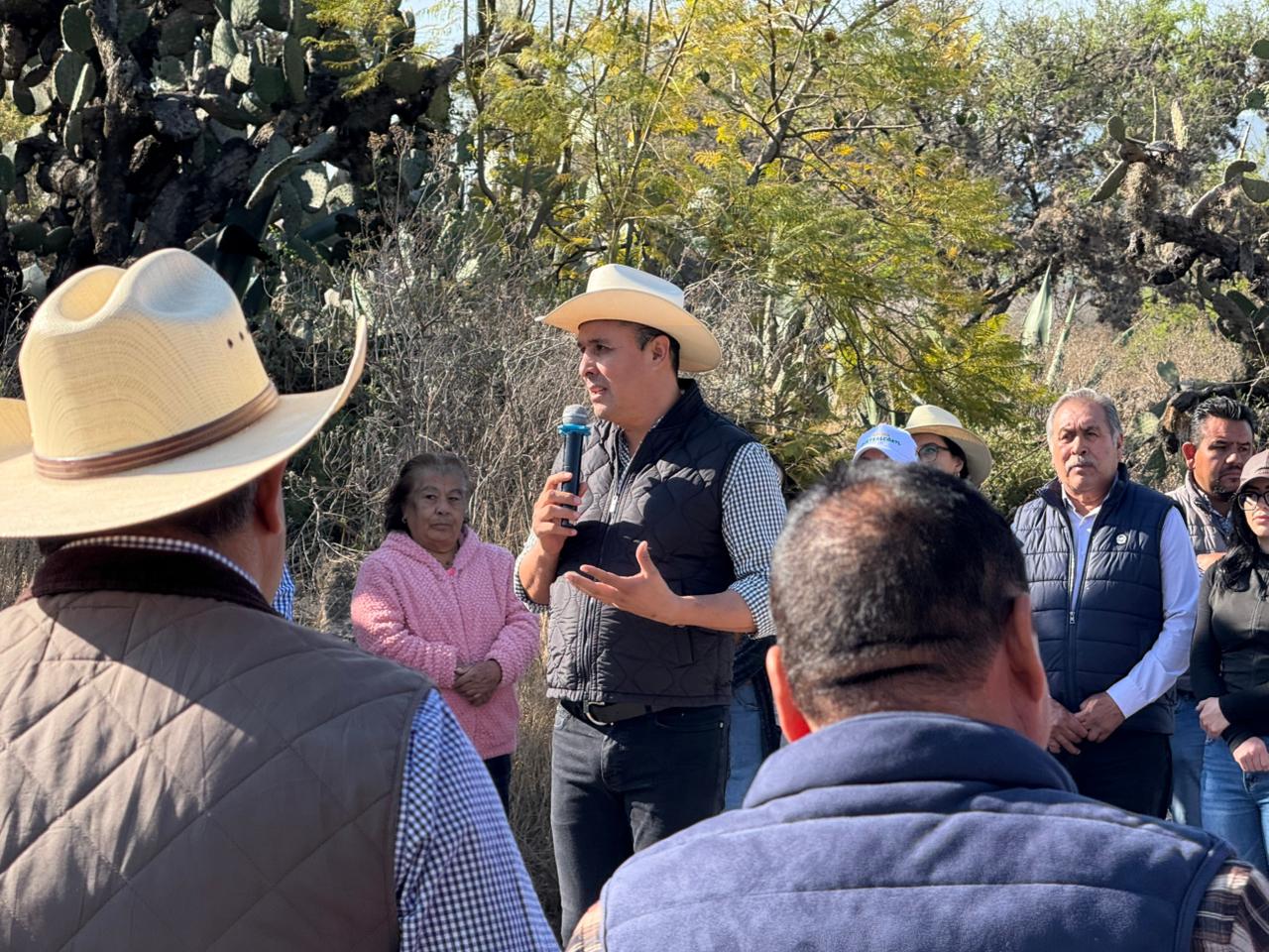 Transformación urbana en Tula, supervisan obras en Xitejé de Zapata