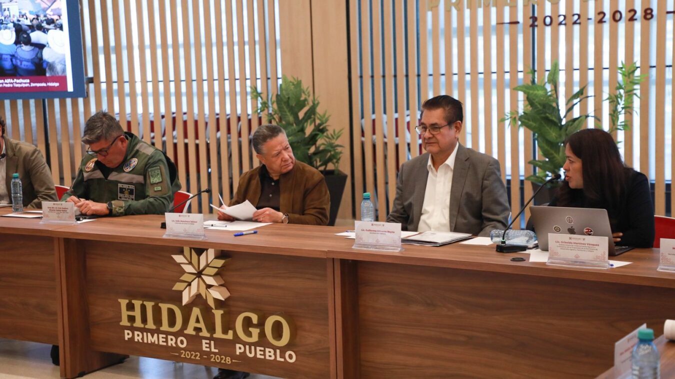 Supervisa Menchaca avances del tren AIFA-Pachuca