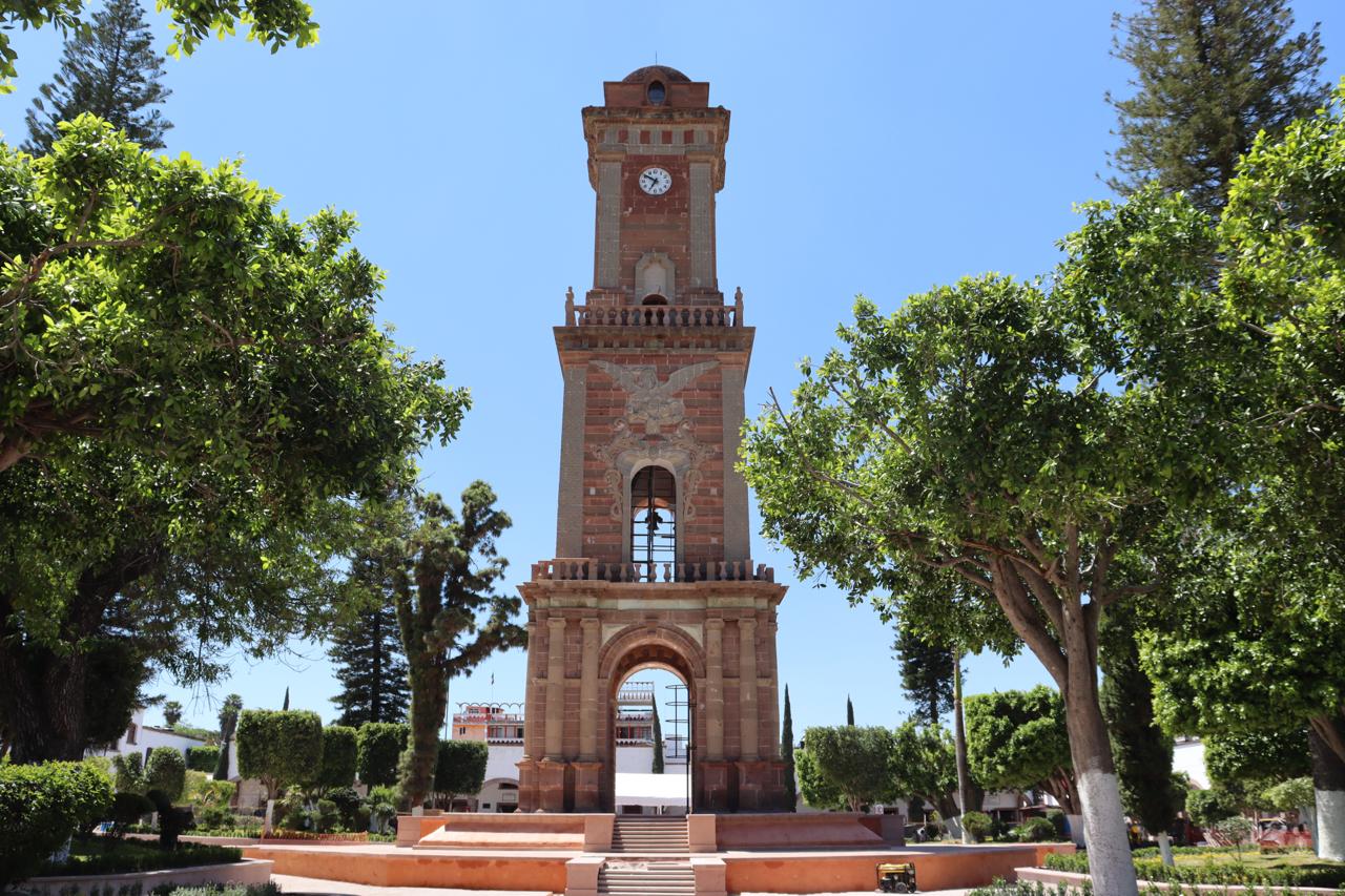 SIPDUS encabeza rehabilitación del Centro de Tecozautla