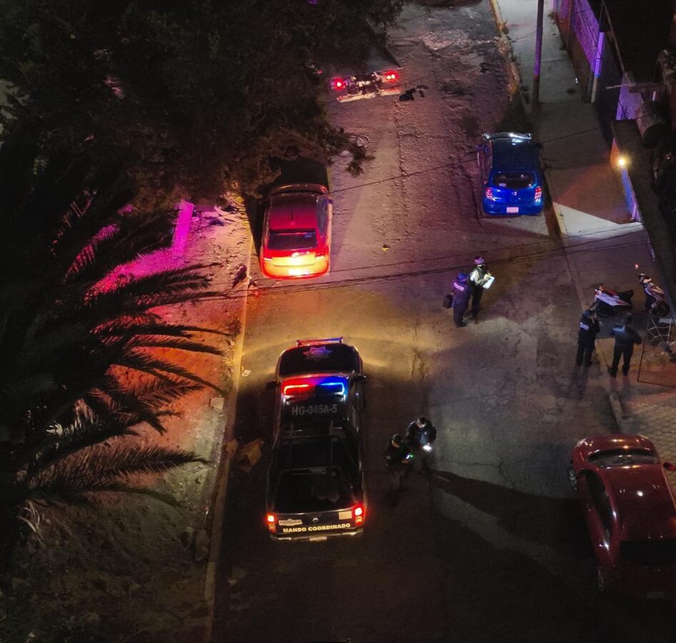 Detienen a dos personas por robo de motocicleta en Campo de Tiro