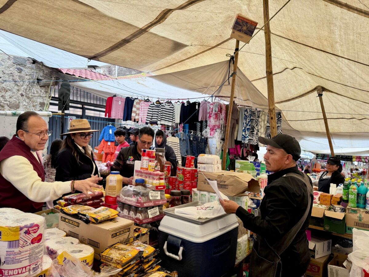 Profeco supervisa comercios en Huasca de Ocampo