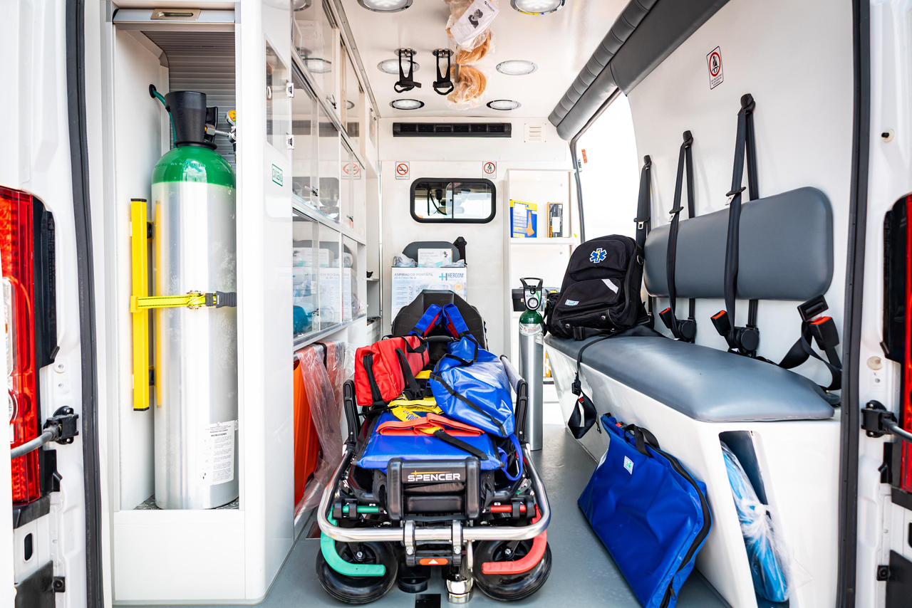 Fortalece Jorge Reyes la atención de emergencias en Pachuca con tres ambulancias