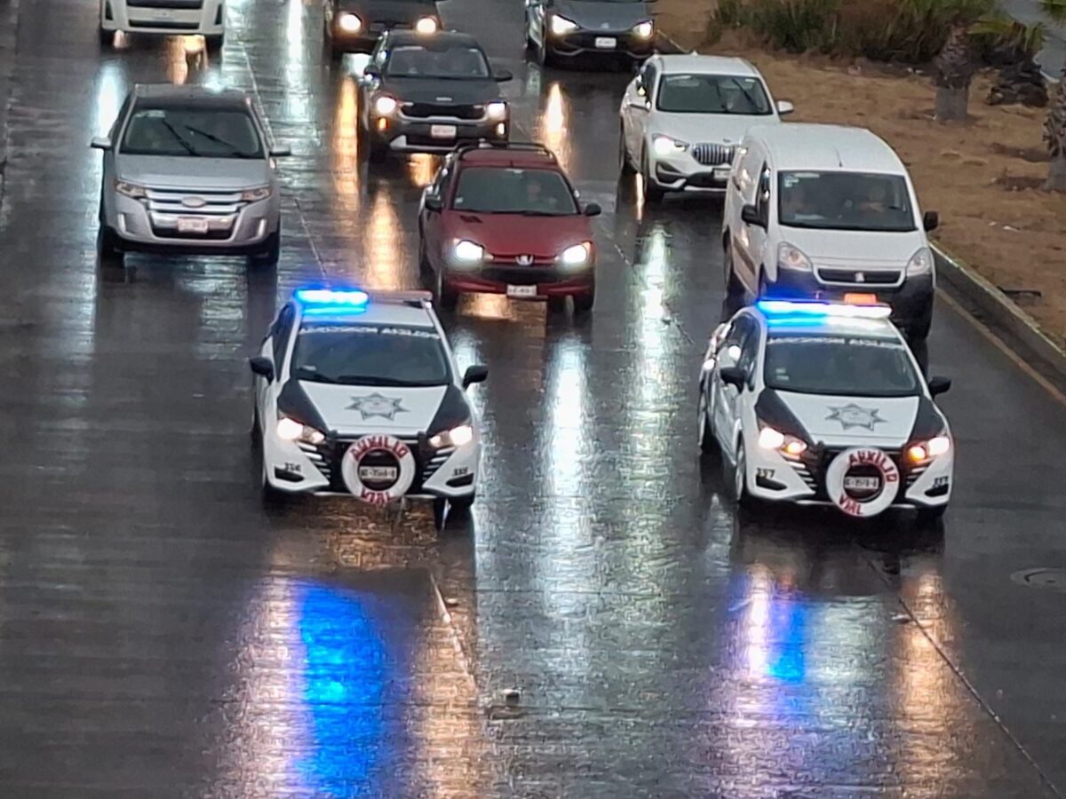 Por&nbsp;lluvia, en&nbsp;sesión permanente&nbsp;Comité de Emergencias de Mineral de la Reforma