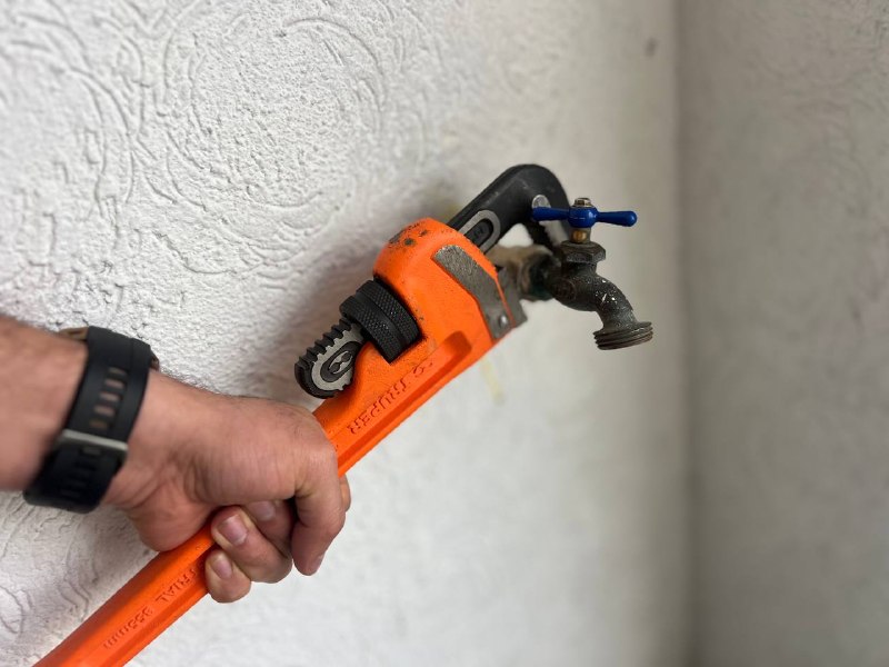 Multas de hasta 7 mil pesos por desperdiciar agua en Sábado de Gloria