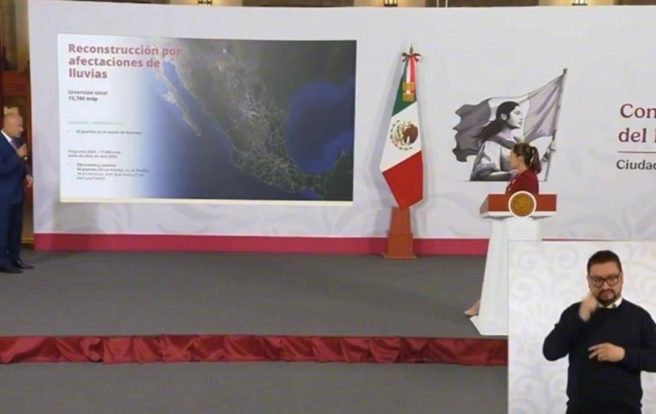 Anuncia&nbsp;Sheinbaum&nbsp;inicio de&nbsp;reconstrucción carretera&nbsp;en&nbsp;Hidalgo, tras “lluvias atípicas”.